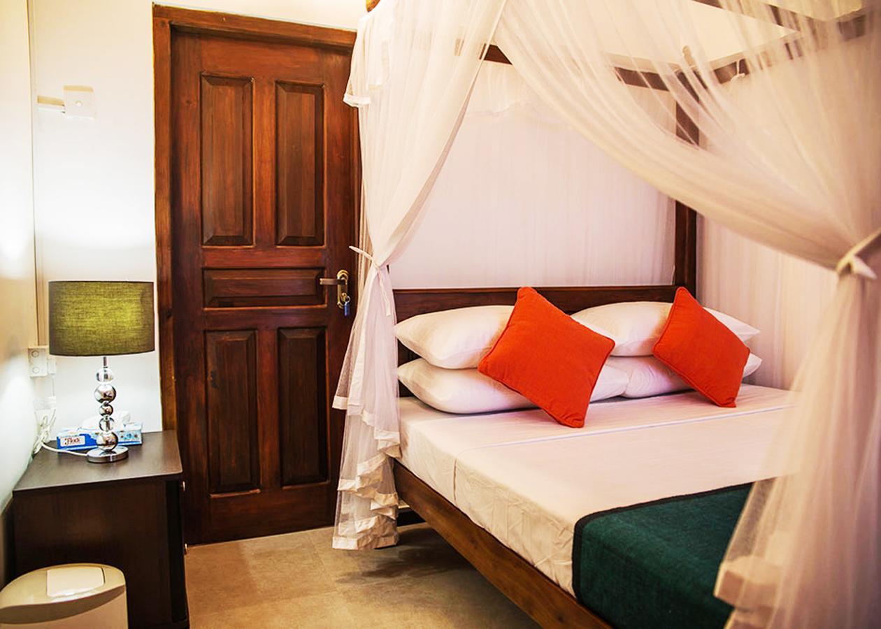 Randiya Beach Villa Galle Exterior photo
